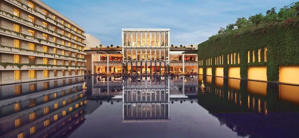 The Oberoi Gurgaon Hotel