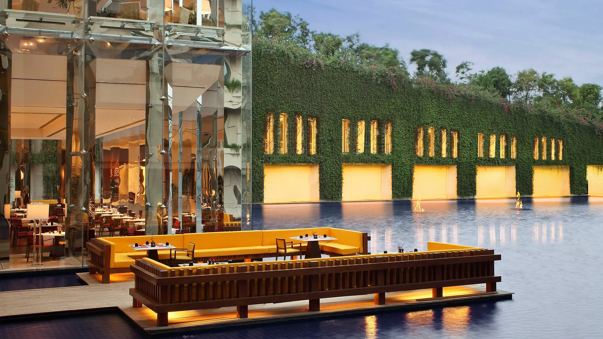 *****  The Oberoi Gurgaon Hotel India